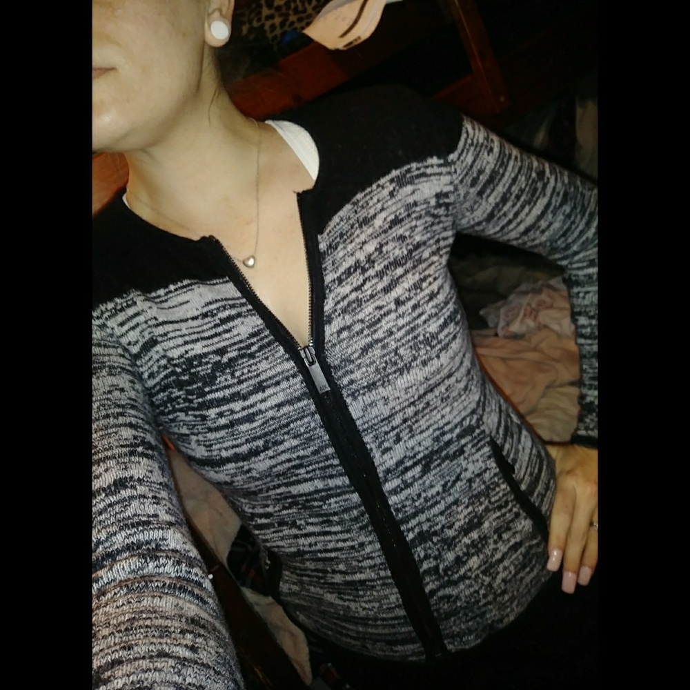 ⭐S O L D⭐ Armani Cardigan